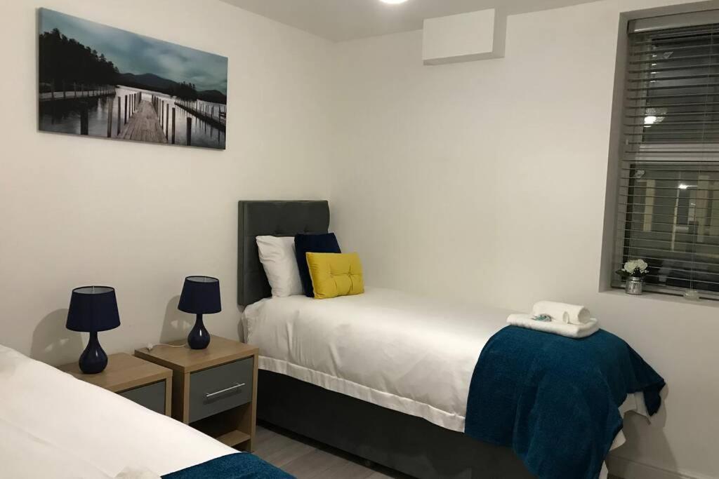 Marie'S Serviced Apartments- 2 Bedroom City Stay Bedford Buitenkant foto